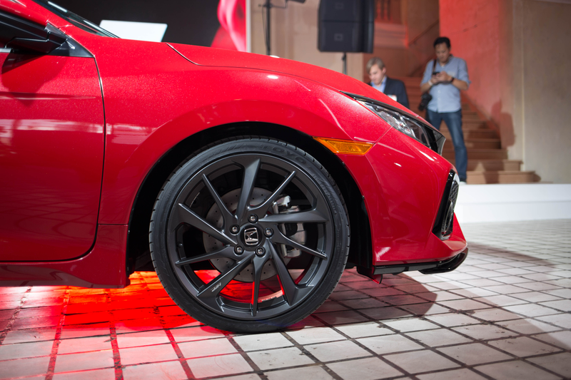 Illustration for article titled The New Honda Civic Si Looks Like An Origami Bringer Of Fun And Happiness